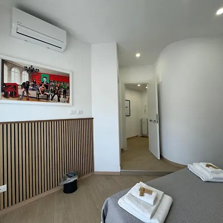Apartment Chic&elegant Retreat In *